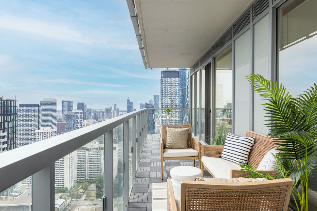 balconyimage1